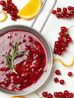 Low-Carb Spiced Orange Cranberry Sauce